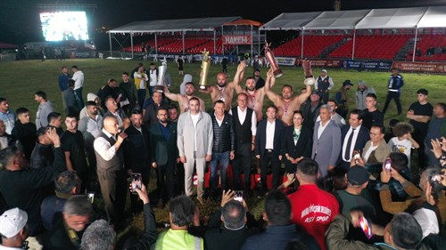 GAZİPAŞA’DA YAĞLI GÜREŞLER  VE ÇOCUK ŞENLİĞİ ON BİNLERİ AĞIRLADI